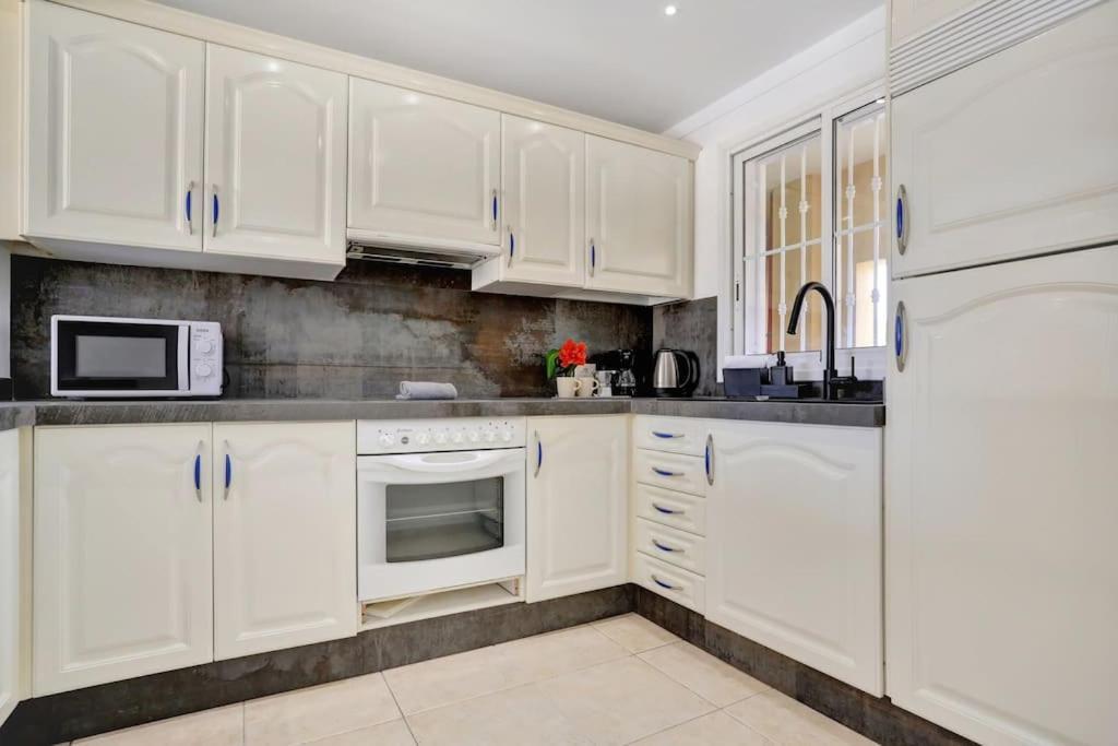 Luxury House Granada Park Villa Arona  Ngoại thất bức ảnh